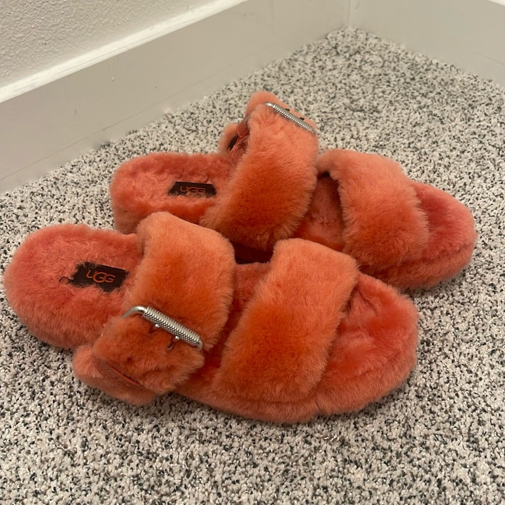 Ugg Fuzz Yeah Slide (slipper)